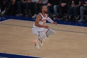 小斯:本赛季布伦森能带领尼克斯夺冠 他们希望很大